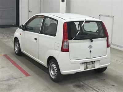 Daihatsu MIRA  с аукциона в Японии