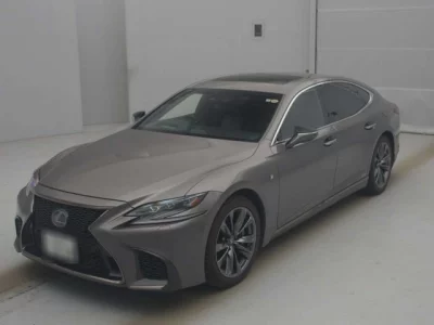 Lexus LS