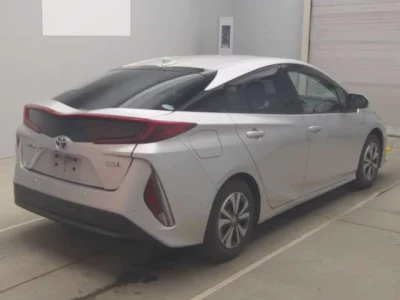 Toyota PRIUS PHV