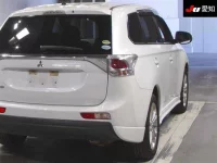Mitsubishi OUTLANDER лот № 1025 оценка 3.5  с аукциона в Японии 7