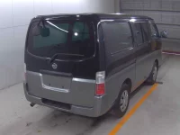 Nissan CARAVAN VAN лот № 4033 оценка 3.5  с аукциона в Японии 3