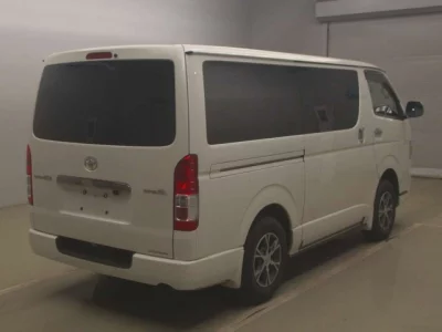 Toyota REGIUS ACE VAN
