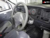 Daihatsu HIJET VAN лот № 35087 оценка 3.5  с аукциона в Японии 4