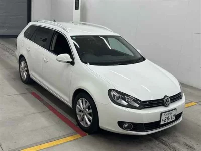 Volkswagen GOLF VARIANT