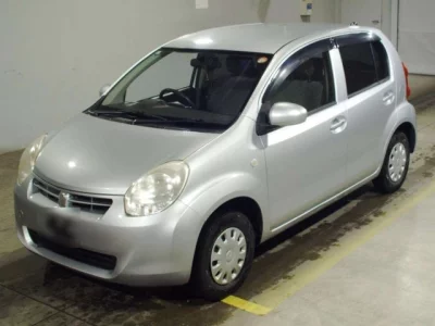 Toyota PASSO  с аукциона в Японии
