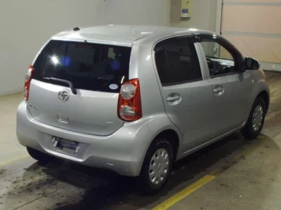 Toyota PASSO  с аукциона в Японии