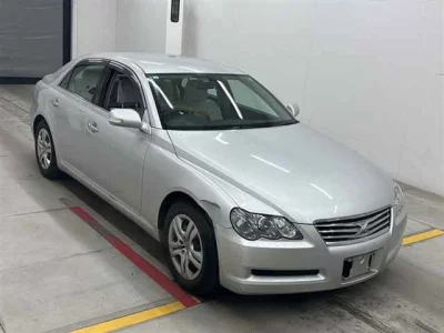 Toyota MARK X  с аукциона в Японии