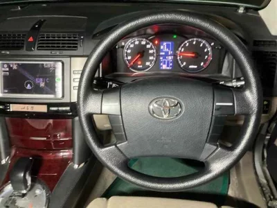 Toyota MARK X  с аукциона в Японии