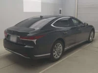 Lexus LS лот № 71006 оценка RA  с аукциона в Японии 1