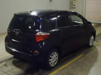 Toyota RACTIS лот № 7182 оценка 3  с аукциона в Японии 1