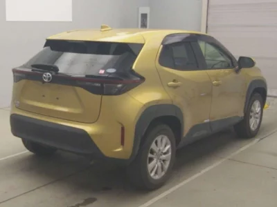 Toyota YARIS CROSS  с аукциона в Японии