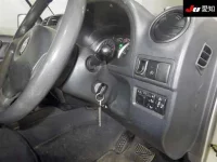 Mazda AZ-OFFROAD лот № 35145 оценка 3.5  с аукциона в Японии 4