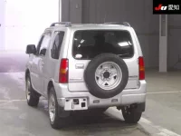 Mazda AZ-OFFROAD лот № 35145 оценка 3.5  с аукциона в Японии 1