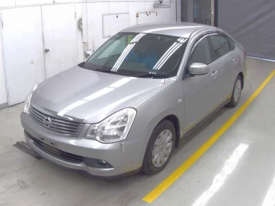 Nissan SYLPHY  с аукциона в Японии