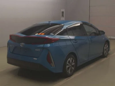 Toyota PRIUS PHV