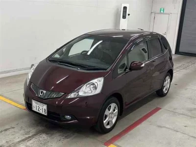 Honda FIT  с аукциона в Японии