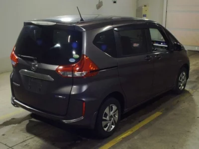 Honda FREED  с аукциона в Японии