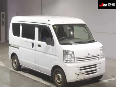 Mitsubishi MINICAB VAN