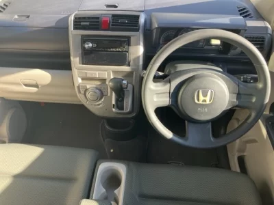 Honda ZEST  с аукциона в Японии