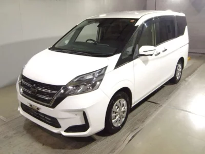 Nissan SERENA  с аукциона в Японии