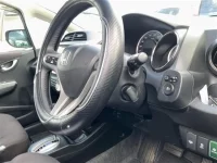 Honda FIT лот № 1025 оценка 3  с аукциона в Японии 6