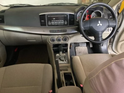 Mitsubishi GALANT FORTIS