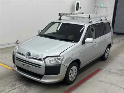 Toyota SUCCEED  с аукциона в Японии