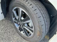 Toyota VOXY лот № 30016 оценка 4  с аукциона в Японии 8