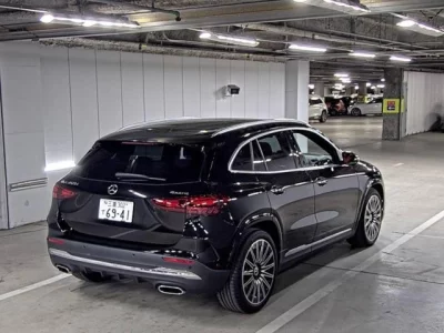 Mercedes-Benz GLA CLASS