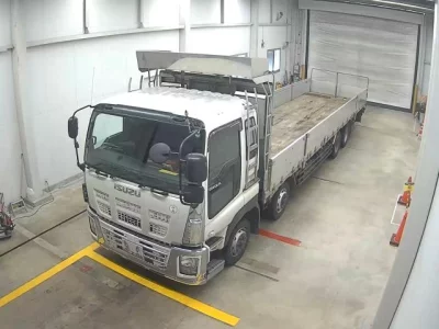 Isuzu TRUCK  с аукциона в Японии