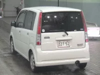 Daihatsu MOVE лот № 7039 оценка 3.5  с аукциона в Японии 1
