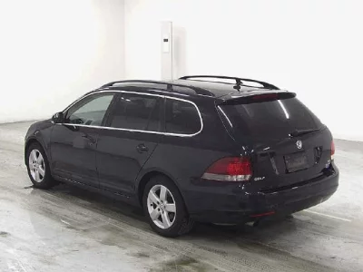 Volkswagen GOLF VARIANT