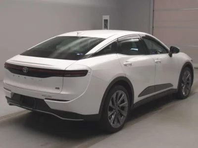 Toyota CROWN CROSSOVER