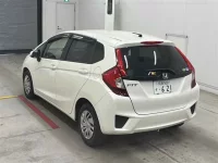 Honda FIT лот № 30024 оценка 3.5  с аукциона в Японии 1