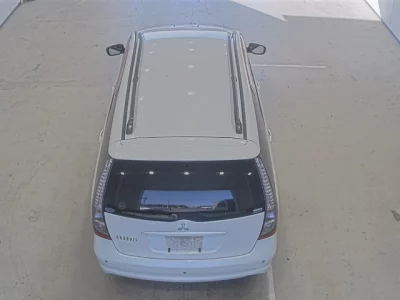 Mitsubishi GRANDIS