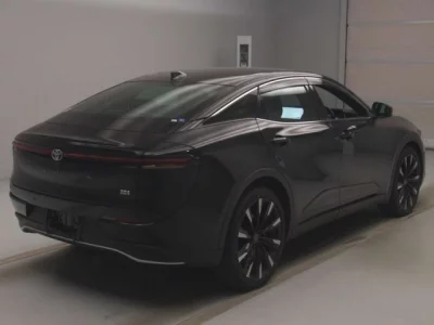 Toyota CROWN CROSSOVER  с аукциона в Японии