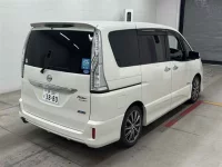 Nissan SERENA лот № 30028 оценка 4  с аукциона в Японии 4
