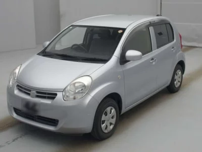 Toyota PASSO  с аукциона в Японии