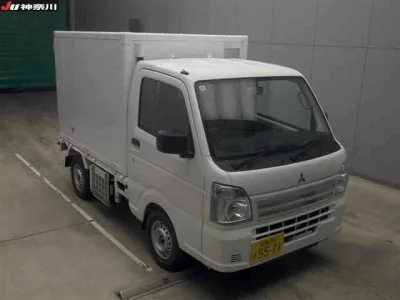 Mitsubishi MINICAB TRUCK