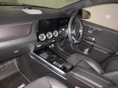 Mercedes-Benz GLA CLASS