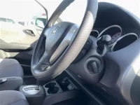 Honda FIT лот № 1076 оценка 3.5  с аукциона в Японии 6