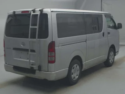Toyota REGIUS ACE VAN