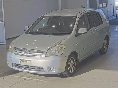 Toyota RAUM