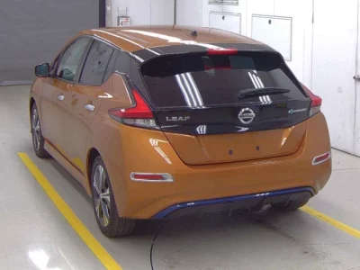 Nissan LEAF  с аукциона в Японии