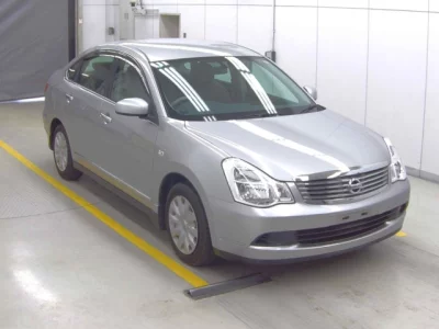 Nissan SYLPHY  с аукциона в Японии