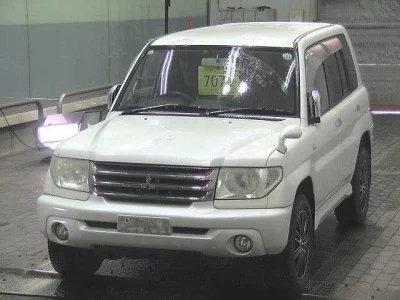 Mitsubishi PAJERO IO