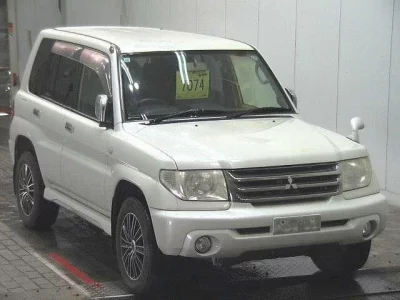 Mitsubishi PAJERO IO