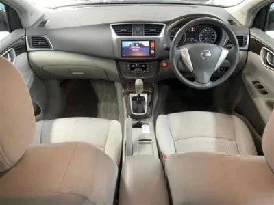 Nissan SYLPHY  с аукциона в Японии