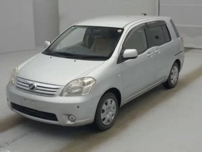 Toyota RAUM