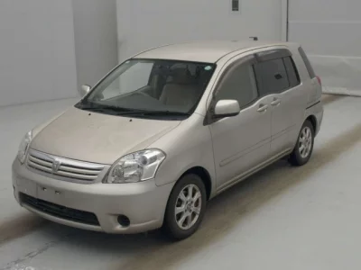 Toyota RAUM